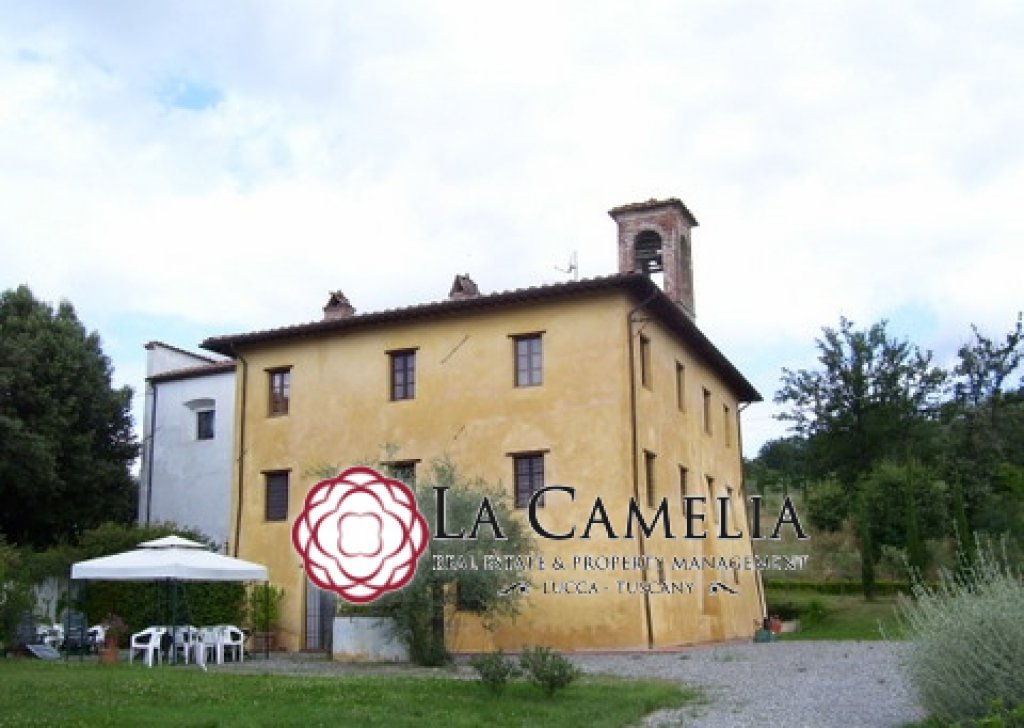 Vendita Casolare Capannori - Rustico - colline di Lucca Località Gragnano