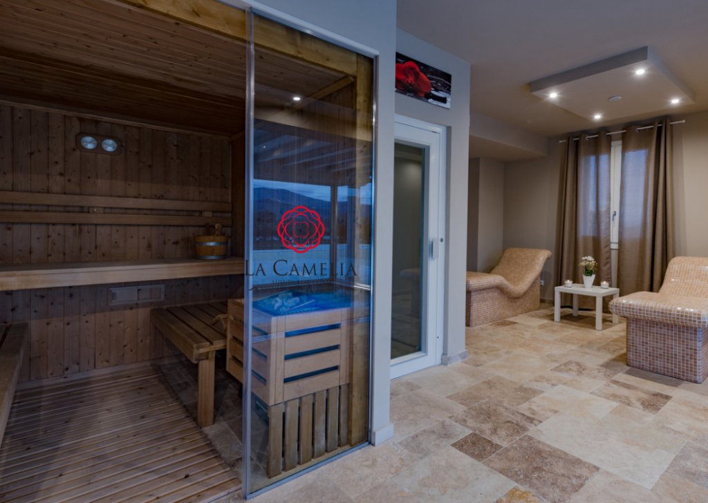 Villa for holiday rentals  300 sqm excellent conditions, Monsummano Terme