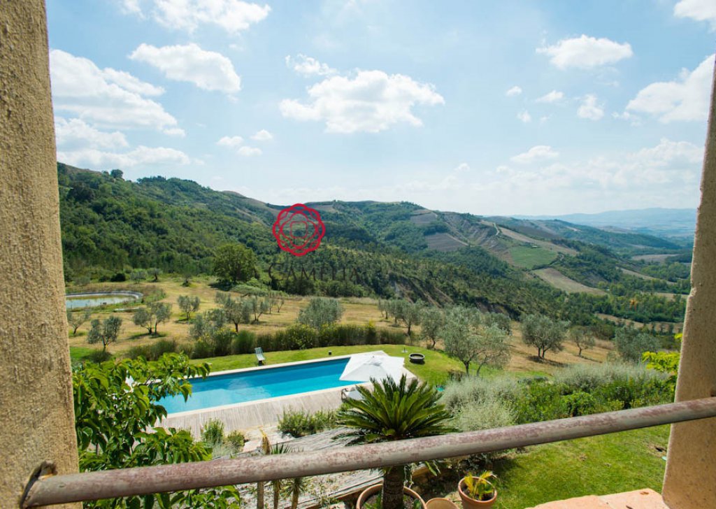 Villa  in casa vacanza  300 m² ottime condizioni, San Casciano dei Bagni