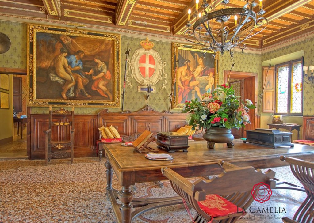 Castello in casa vacanza  1500 m² condizioni buone, Campiglia Marittima