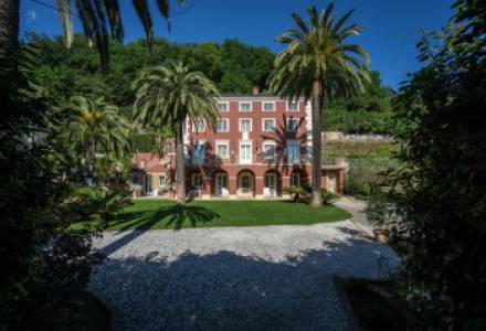 Prestigious Historic Villa - Massa