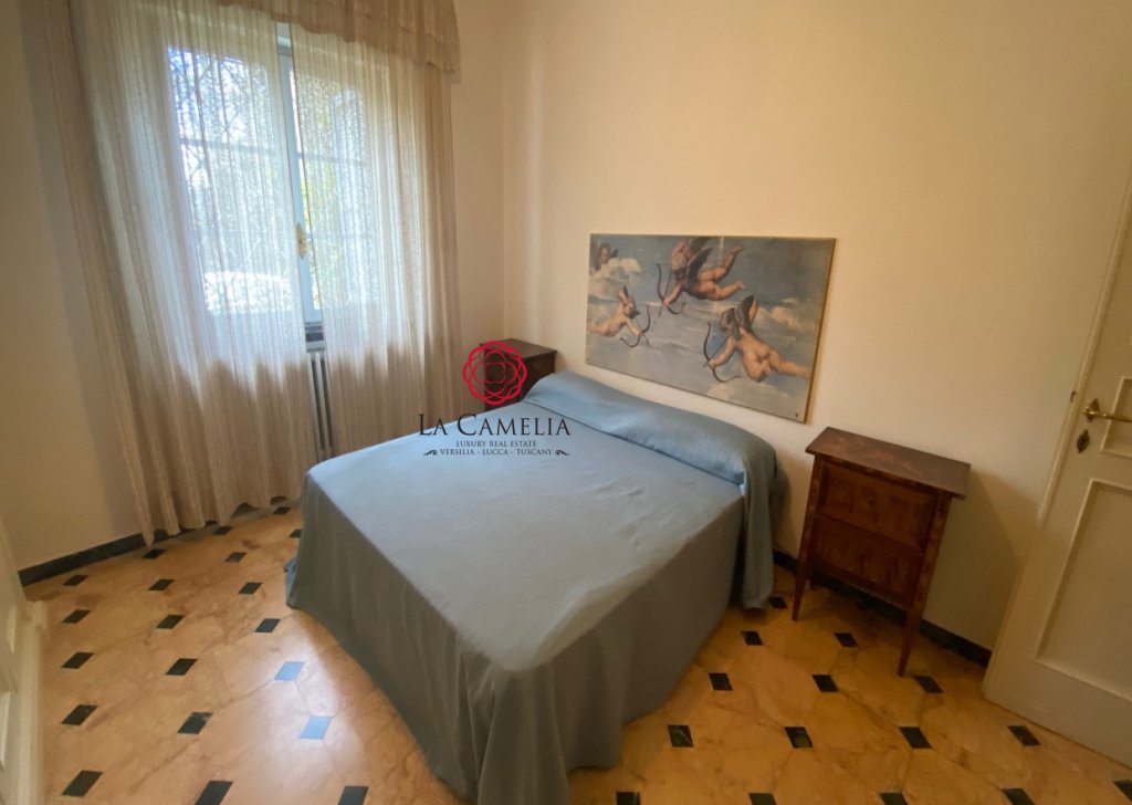 Villa  in vendita  270 m² condizioni buone, Camaiore, località Pontemazzori