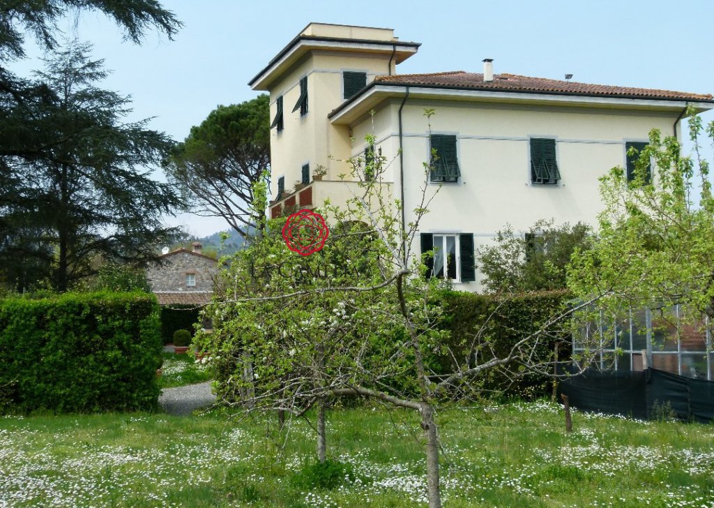 Villa  in vendita , Lucca, località S.Alessio