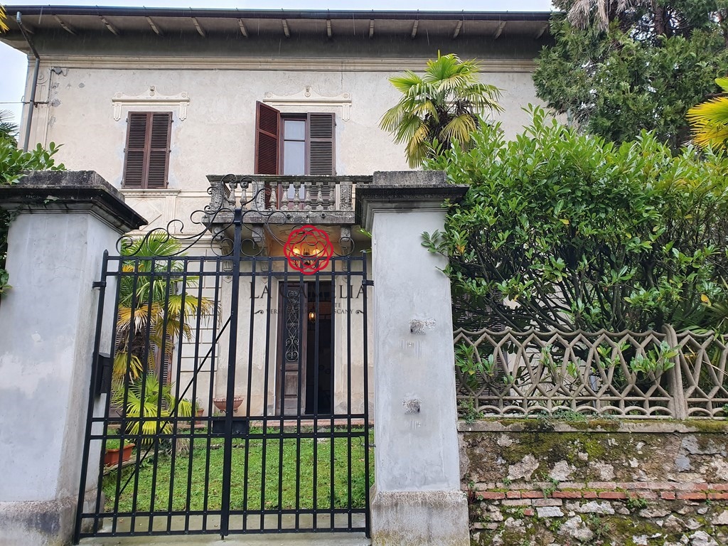 Vendita Villa singola Camaiore